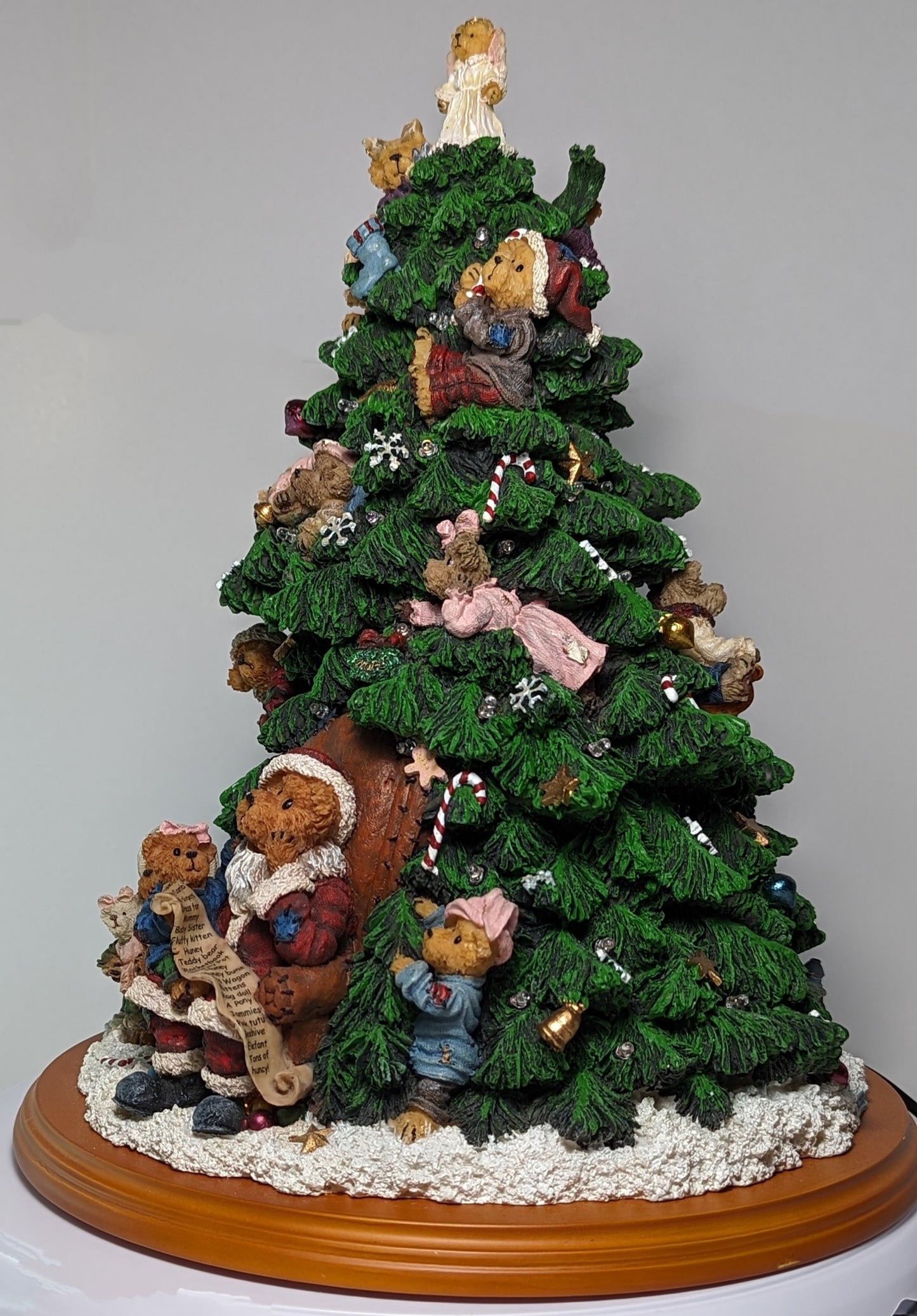 The Boyds Bears Christmas Tree Santa Bear Lighted Tree The Danbury Mint