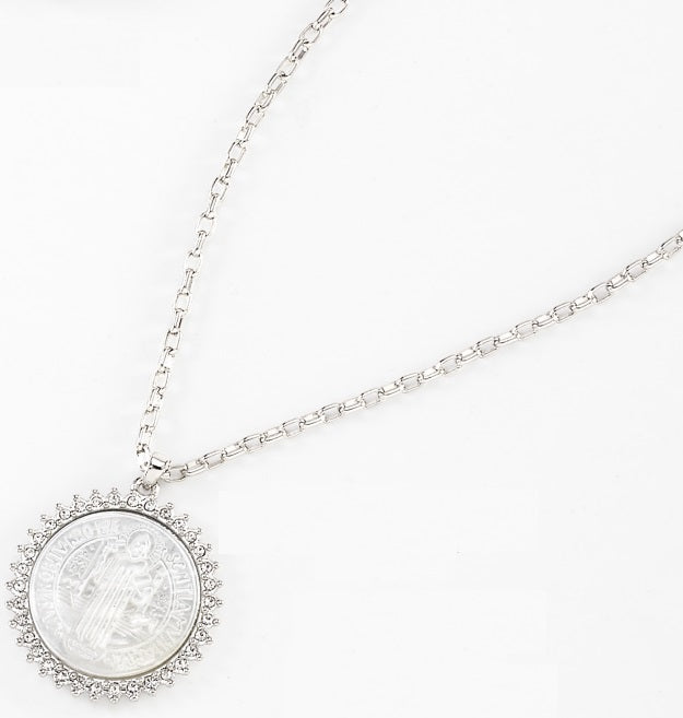 Nice & Bella Religious Pendent Necklace