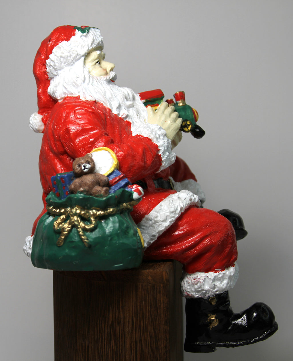 Shelf Sitter Santa Claus Bag Of Presents Train
