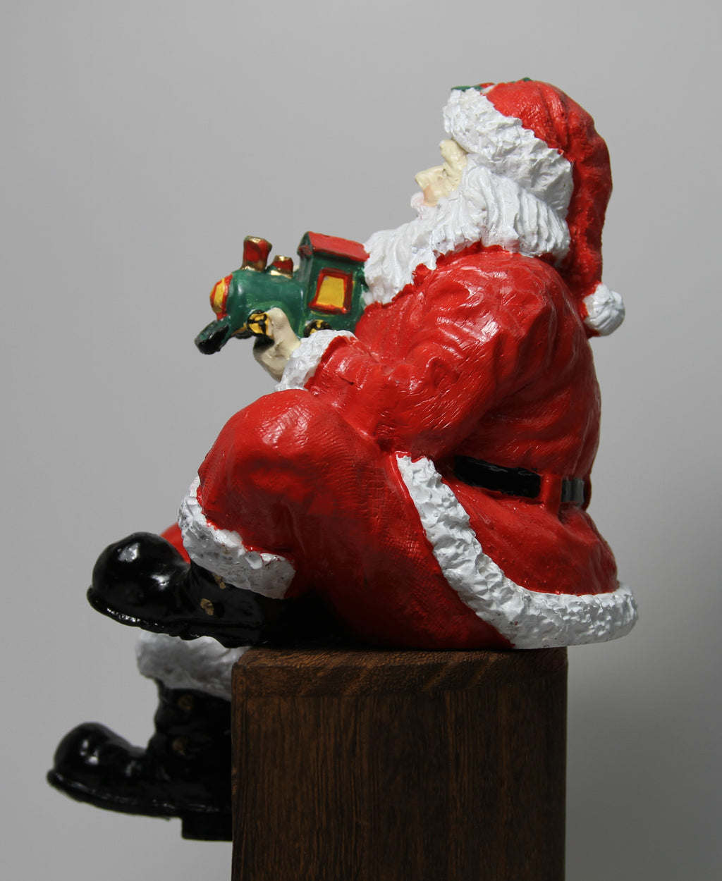 Shelf Sitter Santa Claus Bag Of Presents Train