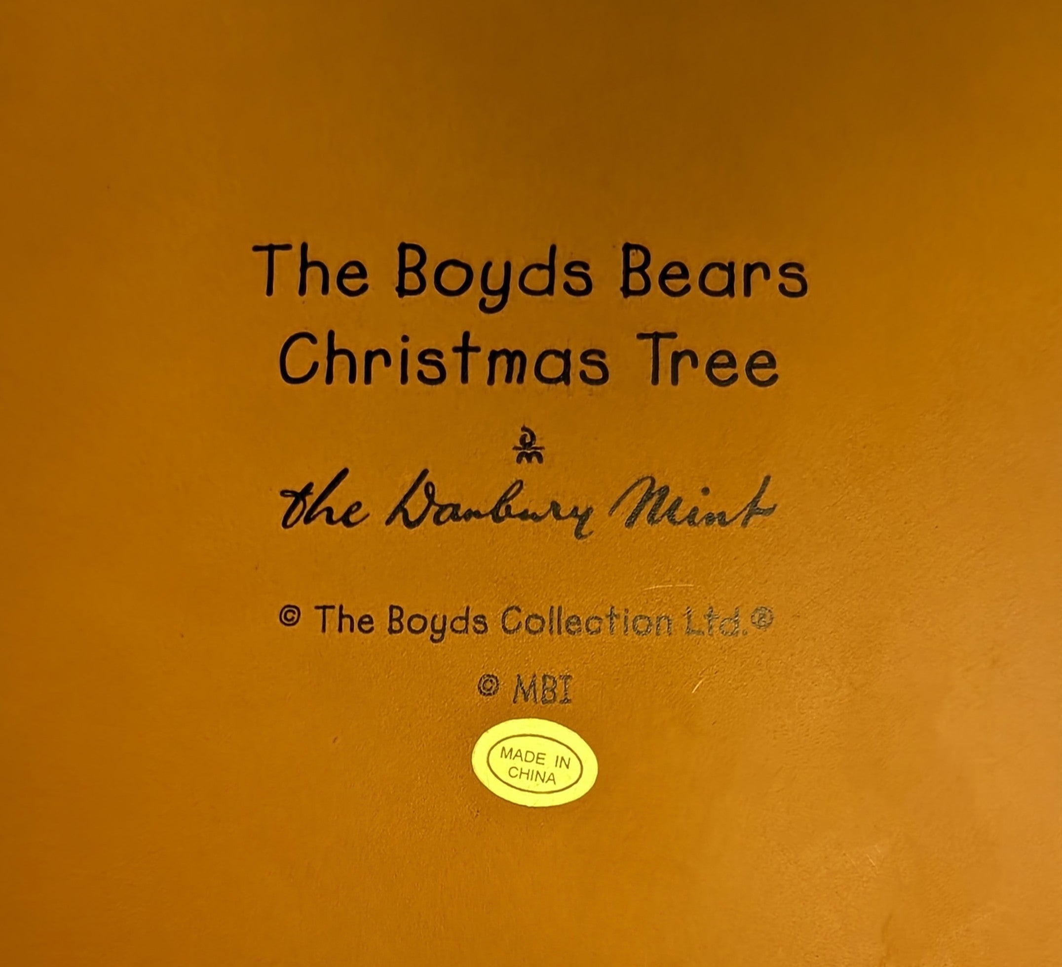 The Boyds Bears Christmas Tree Santa Bear Lighted Tree The Danbury Mint