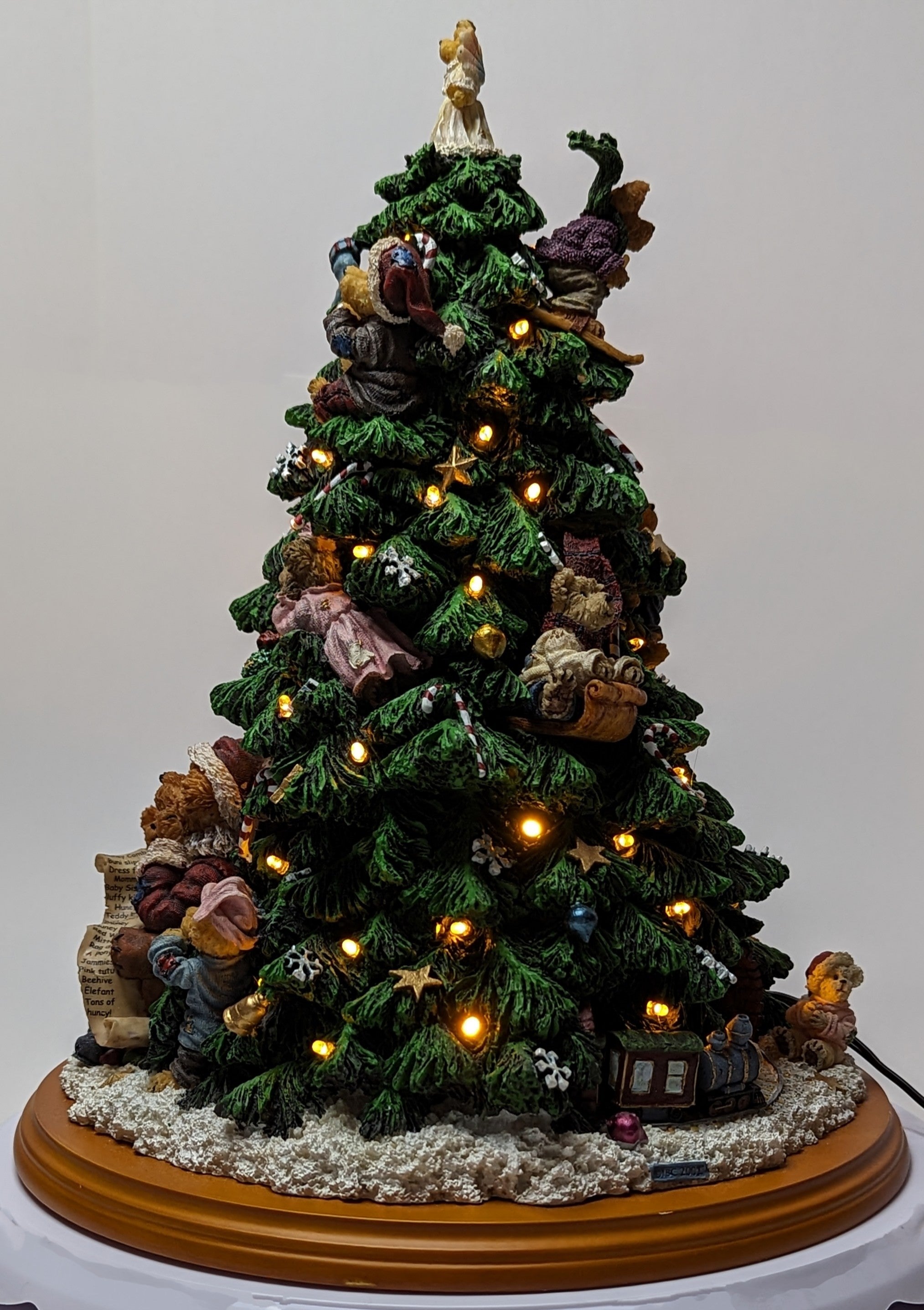 The Boyds Bears Christmas Tree Santa Bear Lighted Tree The Danbury Mint