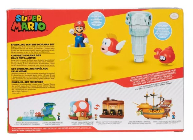 Nintendo Super Mario Sparkling Waters Diorama Set